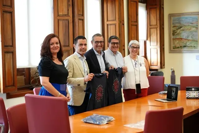 Presentación al rector del proyecto FOM@Play