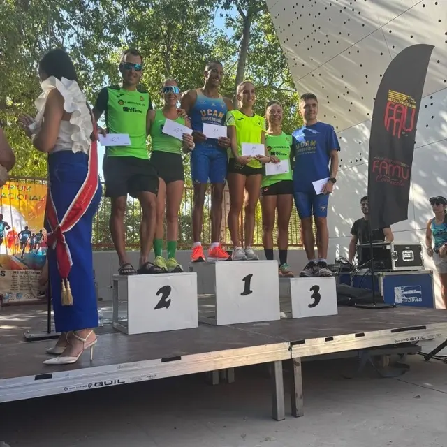 Podio 31ª Carrera Popular Nonduermas