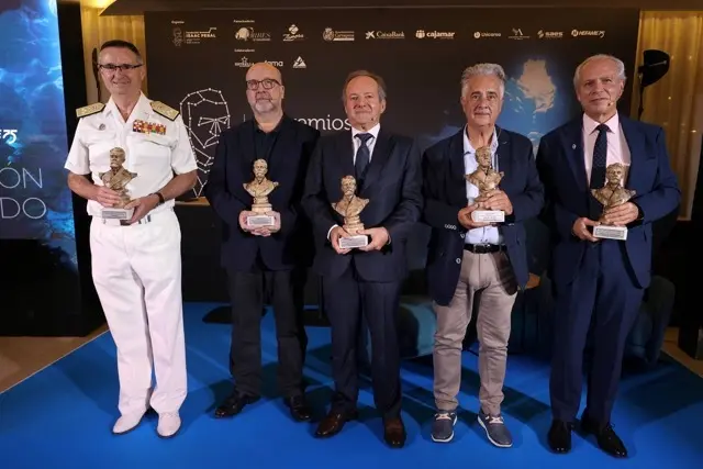 PREMIOS F.ISAAC PERAL