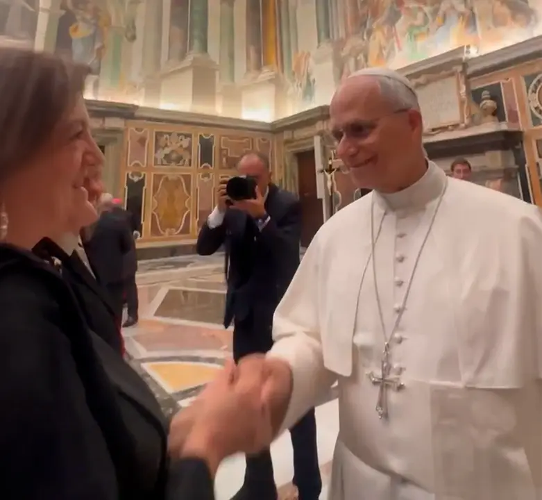 Presidenta y León XIV