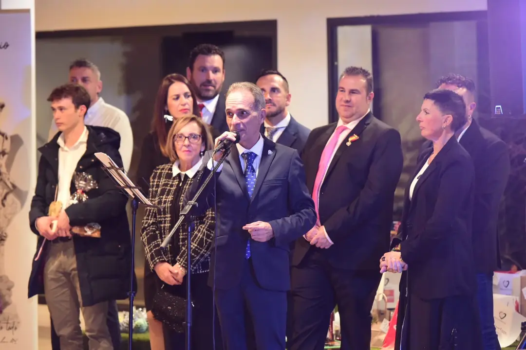 7d7e690d-978b-4d83-94e5-12616d286a08