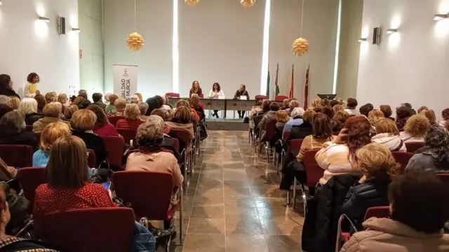ENCUENTRO MUJERES
