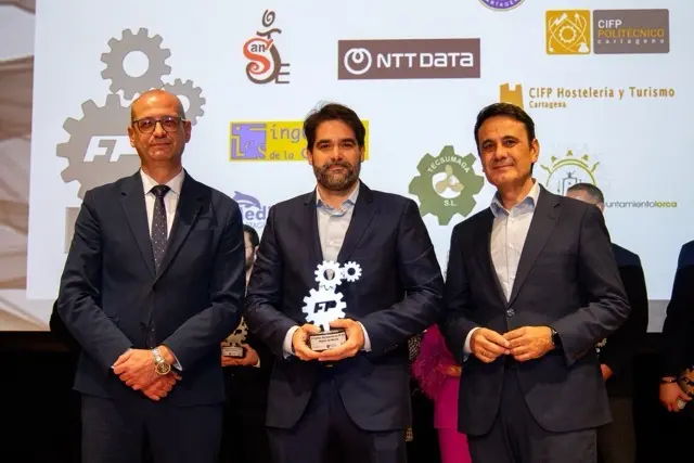 SABIC, galardonada con los III Premios a la Excelencia en Formación Profesional de la Región de Murcia 2025 en tamaño mediano
