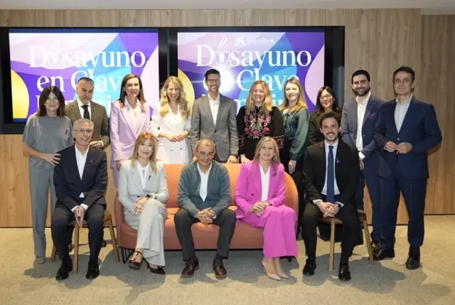 DESAYUNO EN CLAVE FEMENINA