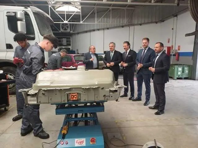 20260410 Deducciones IRPF vehículos eléctricos