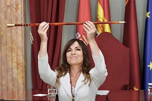 Rebeca Pérez, Alcaldesa
