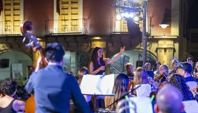 FESTIVAL ESCALERA