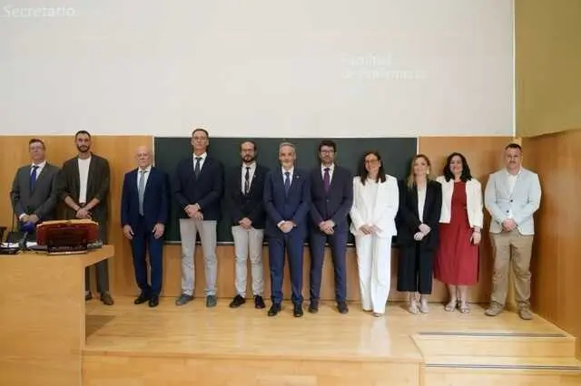 Equipo decanal de la Facultad de Enfermería