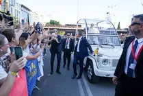 Papa bendición peregrinos