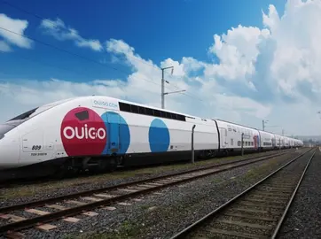 Tren de OUIGO en circulación