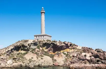 Vista del faro de Cabo de Palos