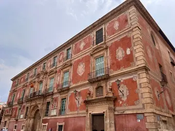 Vista general de la fachada del Palacio Episcopal de Murcia - Huermur