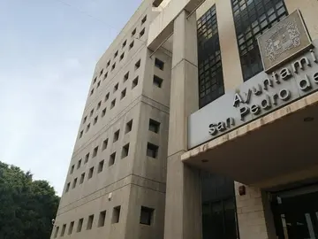 ayuntamiento (1) en tamaño mediano