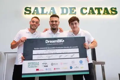 Ganadores en tamaño mediano