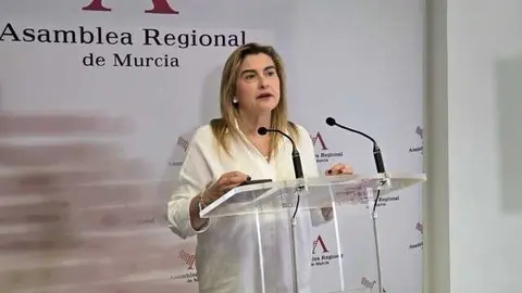 Carmina Fernández 28 abril en tamaño mediano