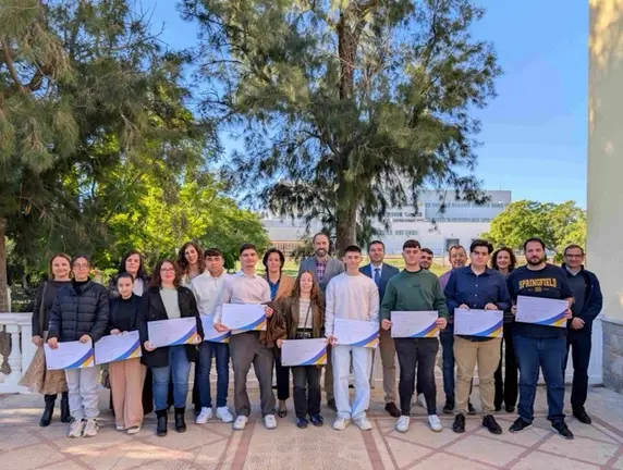 La Fundación SABIC entrega sus Becas SABIC-FP a estudiantes de la Región de Murcia con la colaboración de la Consejería de Educación y Formación Profesional para impulsar sus estudios