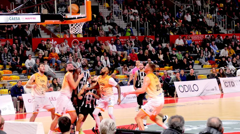 7b7433e1-da95-48d9-8705-ca04968c5c2b