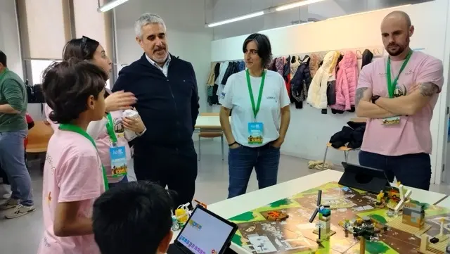 Este 2026 SABIC vuelve a participar en el proyecto educativo de robótica &ldquo;Colebora&rdquo; de la Fundación Excelem con el colegio CEIP Aljorra, cuyo equipo ha ganado el premio por &ldquo;Innovación tecnológica&rdquo;