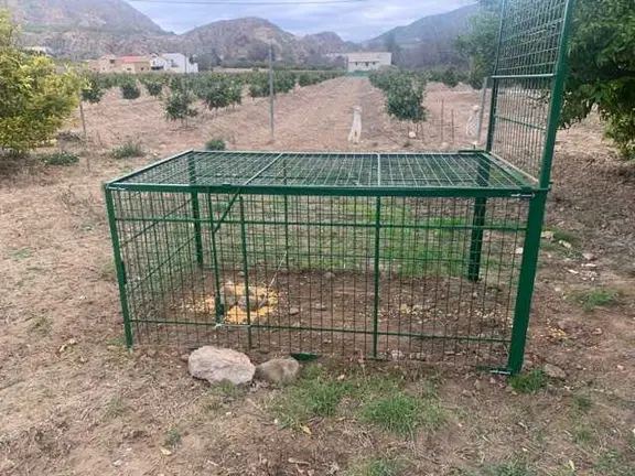 Adquisición de jaulas jabalíes