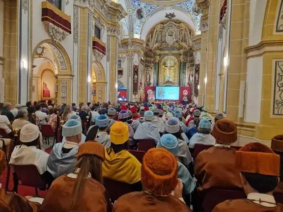 DOCTORES UCAM EN EL TEMPLO DEL MONASTERIO DE LOS JERÓNIMOS