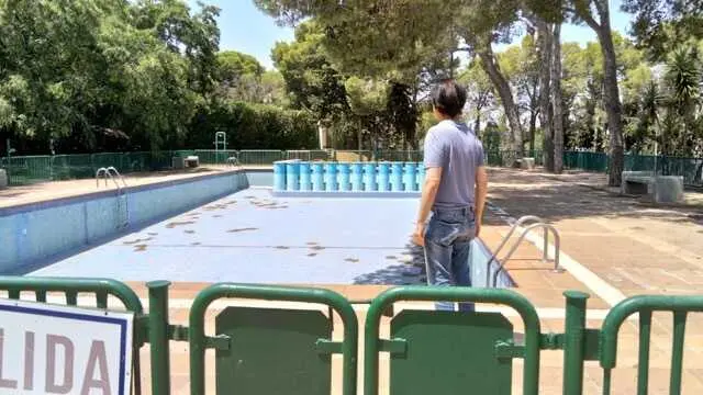 Foto piscina demolida Parque de Tentegorra