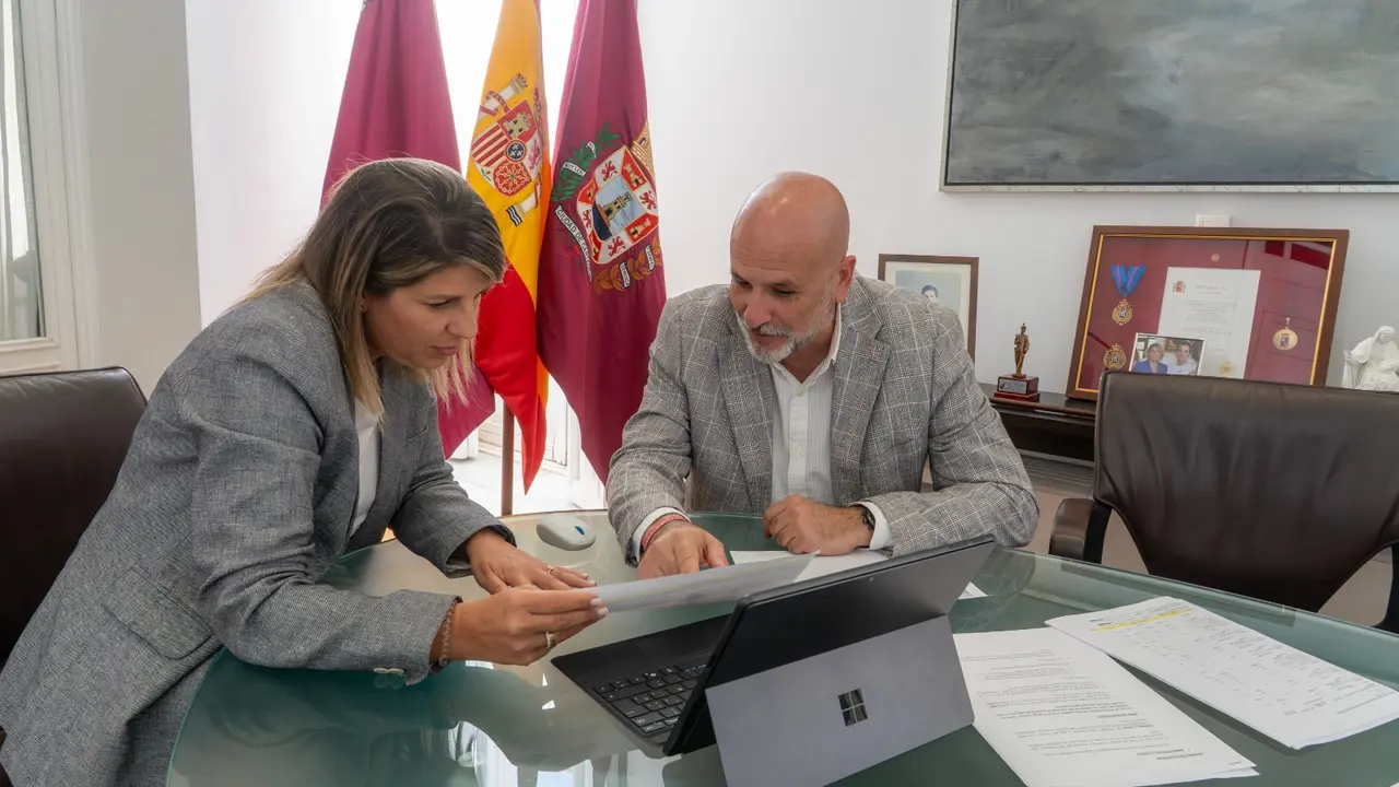 801ab1e7-53c0-4029-8658-1f5f3dbc89de