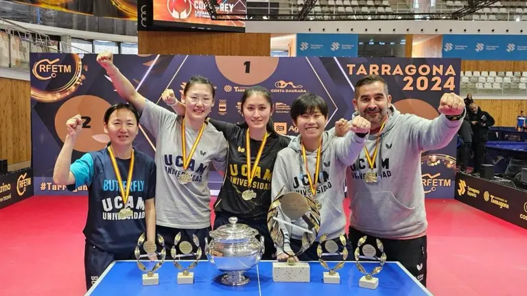 UCAM Cartagena TM Campeonas (1)