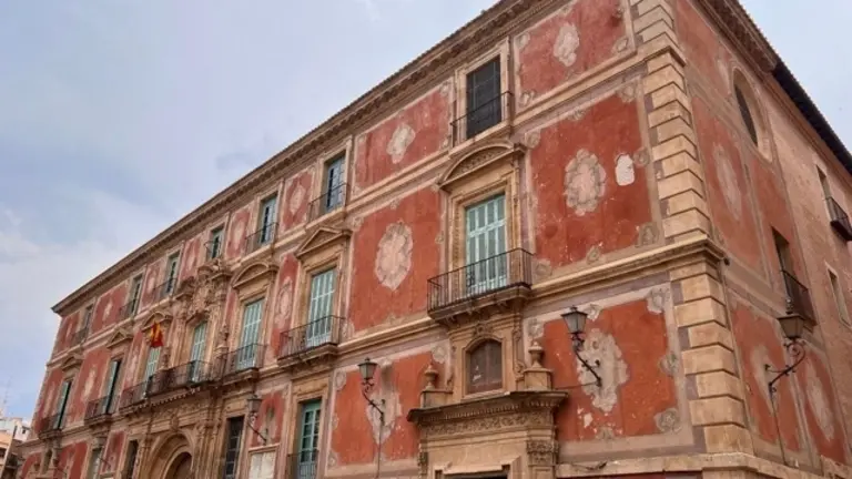 Vista general de la fachada del Palacio Episcopal de Murcia - Huermur