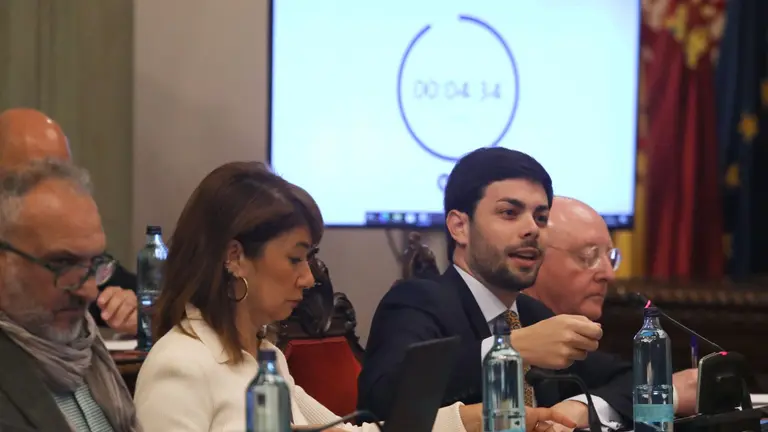 de52fd5f-9584-4887-b861-a60e2b79dd36