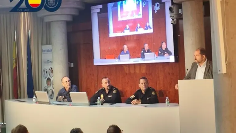 FOTO 5 en tamaño mediano