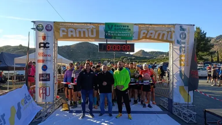 Salida V Carrera Solidaria Virgen de los Dolores