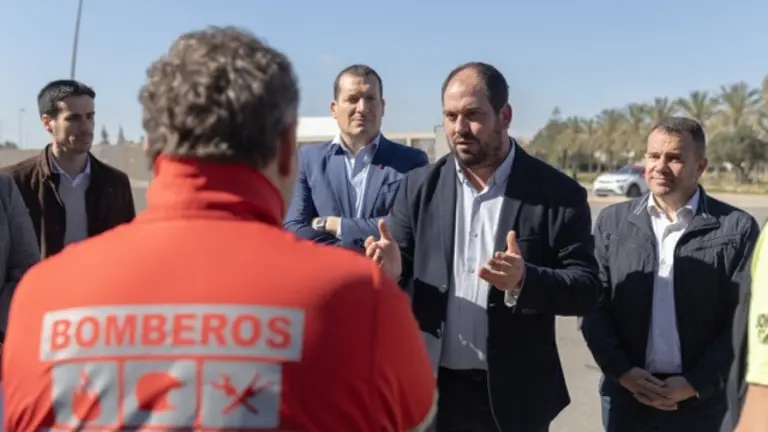 3D4B0776 en tamaño mediano