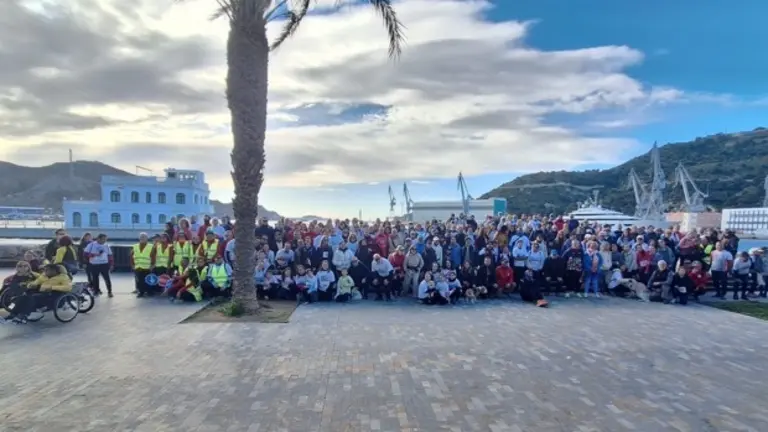 Participantes en la III Marcha &lsquo;Protégete del Sol&rsquo;