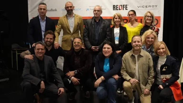 FOTO DE FAMILIA - JORNADA RELIFE Y CAIXABANK