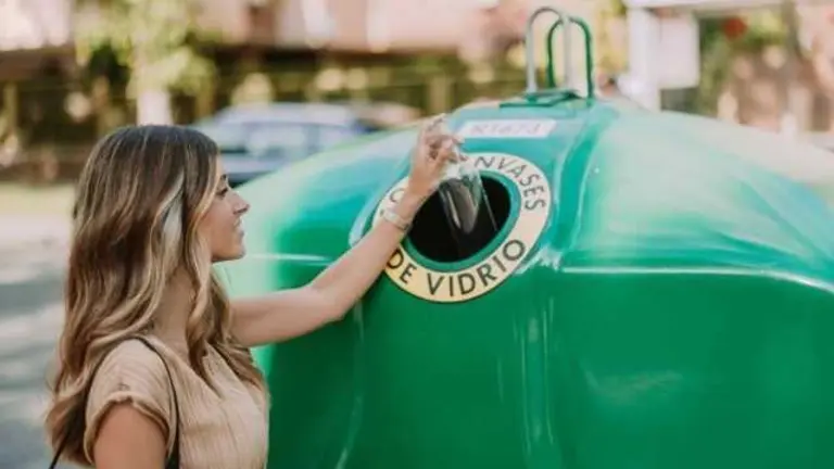 La recogida selectiva de envases de vidrio en la Región de Murcia se sitúa en las 24.300 toneladas en 2025