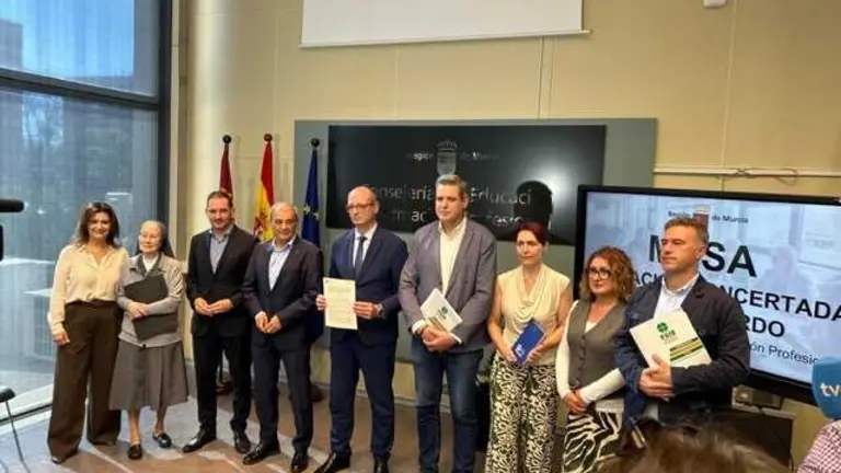 firma Acuerdo Estabilización Enseñanza Concertada