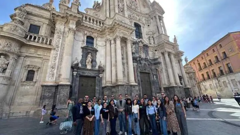 20260421 Encuentro universitarios internacionales