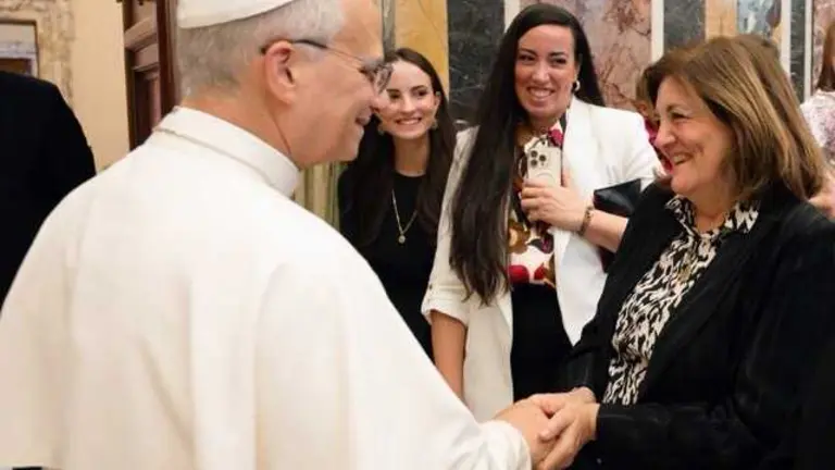Presidenta Papa León