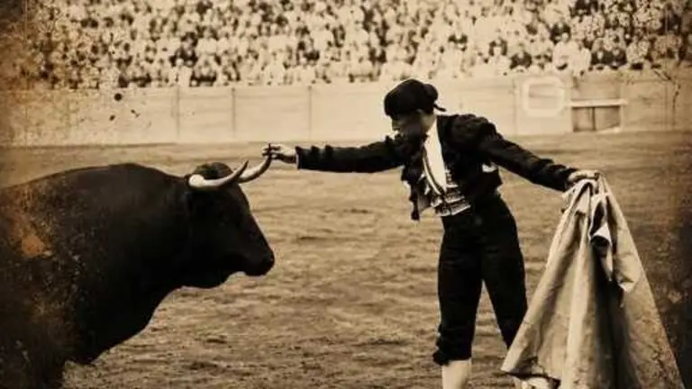 A.DIA-TAUROMAQUIA