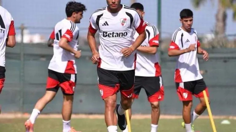 River Plate x Pinatar Arena