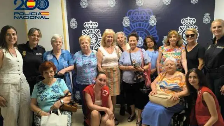Visita Cruz Roja