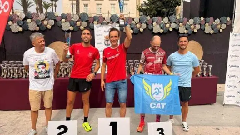 Podio Carrera Popular Ciudad de &Aacute;guilas