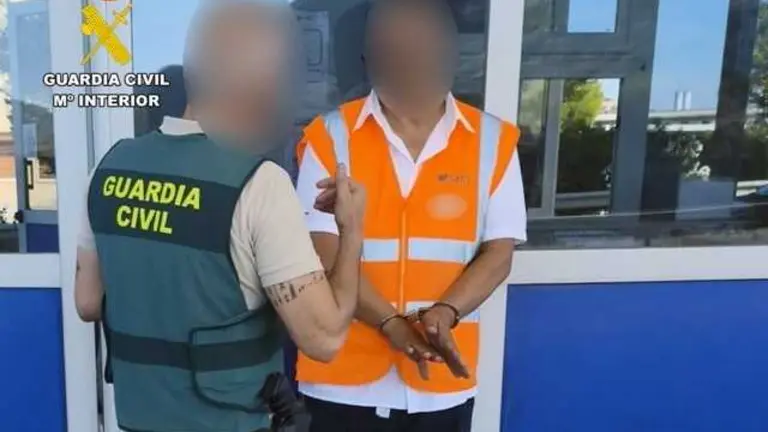 20260728 OP ENLAZADO DETENIDO ESTAFA PPL MAZARRON 02
