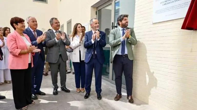 El presidente de la Comunidad, Fernando L&oacute;pez Miras, inaugura el nuevo Centro de Habilidades Cl&iacute;nicas &lsquo;Cirujana Do&ntilde;a Jamila&rsquo;, en el campus de Ciencias de la Salud de la Universidad de Murcia (UMU).