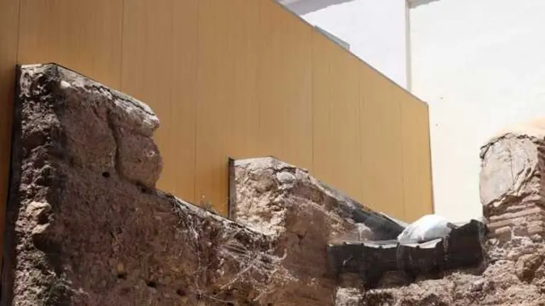 Muralla_Santa_Eulalia_Huermur