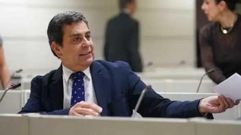 Revenga_Senado