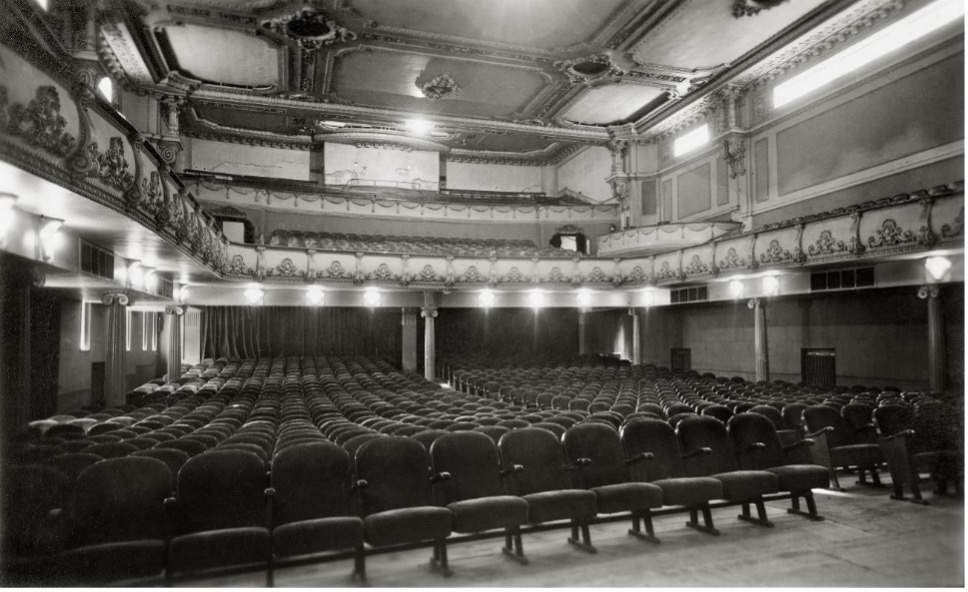 Cine interior