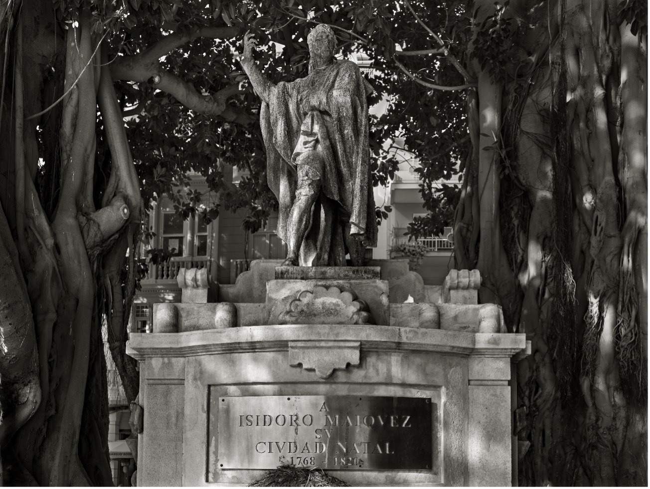 Estatua Isidoro Maíquez, Plaza San Francisco