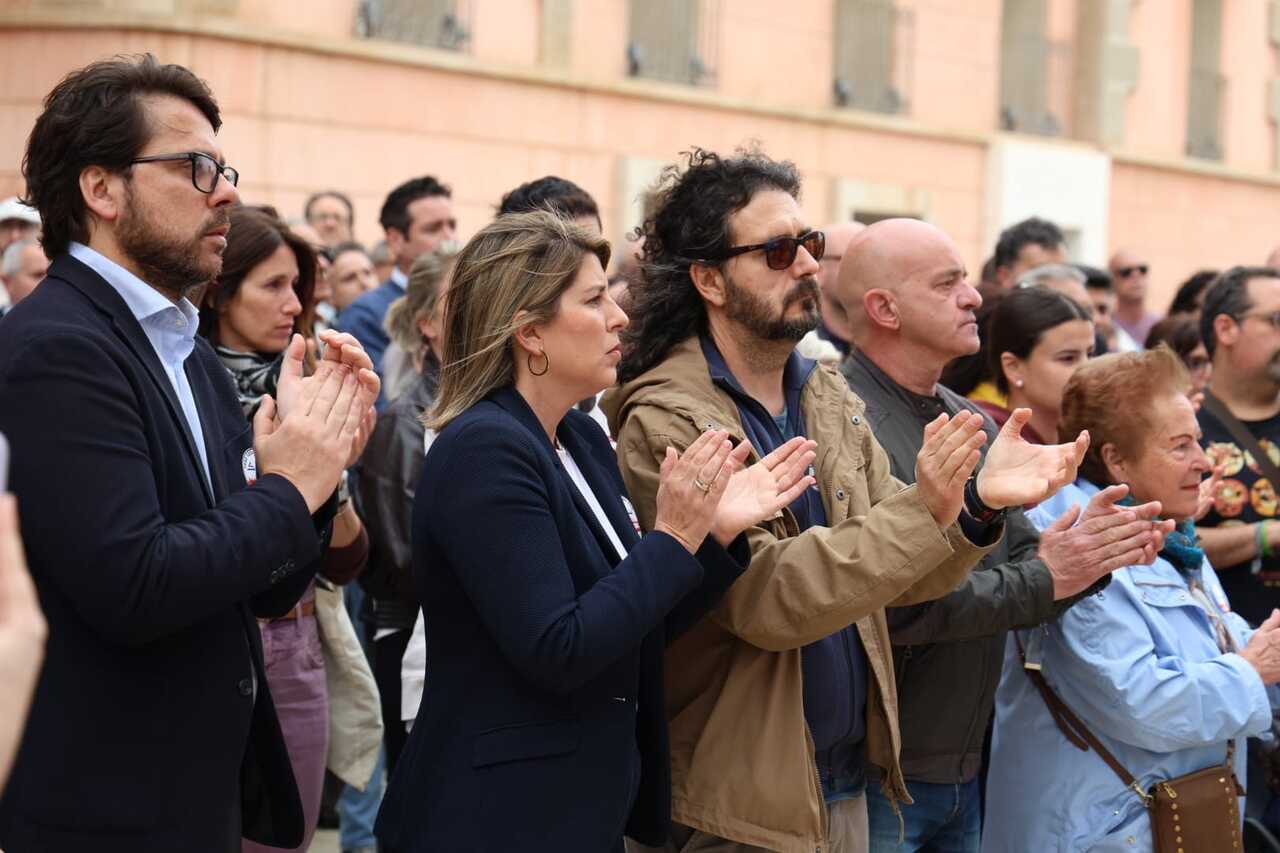 b4b2c933-165e-4758-9acc-1ad21cc22f5c