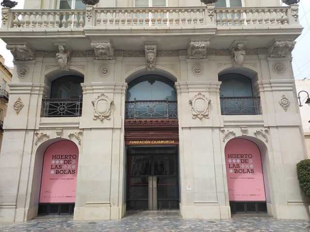 Fachada Palacio Pedreño Expo El Huerto de las Bolas